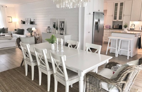 Hollywood Lakes House | Private pool house 1 mile from Beach