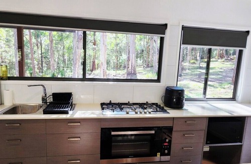 Gheerulla Cabin | Private Relaxing Retreat Just For Couples Kenilworth