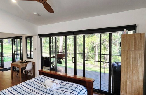 Gheerulla Cabin | Private Relaxing Retreat Just For Couples Kenilworth