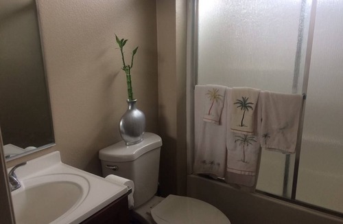 West Covina Resort | Private room ∙ 1 guest
