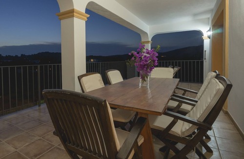 Santa Eulalia del Rio Villa | Private Villa, Swimming Pool, Parking, Barbecue Wifi Fiber Optic. Center of the island