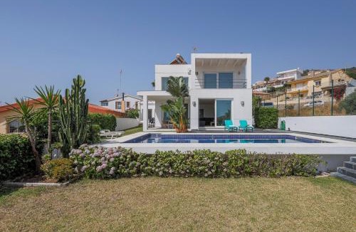Cabrita Villa | Punta Carnero - Villa de ensueño