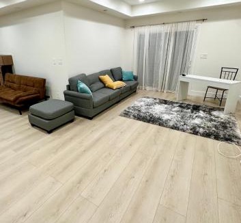 North Hollywood Hostel | Qazaq Hostel