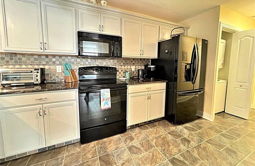 Keys Of Marsh Harbor House | Quaint Cottage at the Keys of Marsh Harbor, Rehoboth Beach