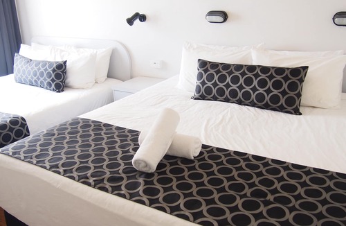 Queanbeyan Hotel | Queanbeyan Motel