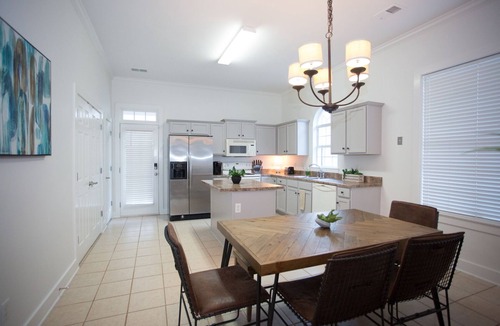 Bessemer House | Quiet 3BR 2 Bath 1-level home, Fast Internet, Comfortable