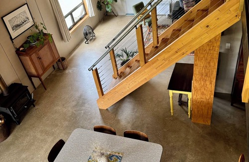 Rivoli Bay House | Quiet coastal getaway close to beach.