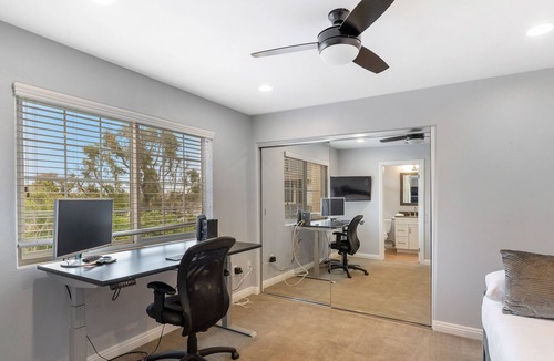 Westside Costa Mesa House | Radiant home near the ocean with hot tub, private yard, deck, patio, & fireplace