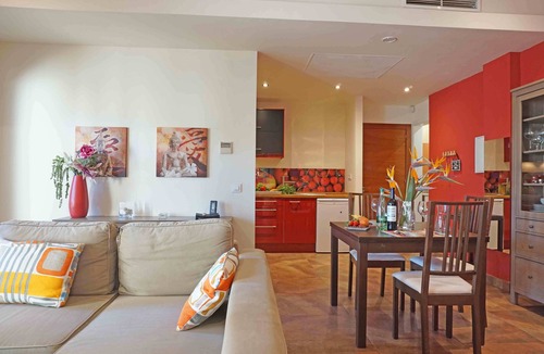 Pinares de San Anton Apartment | Recharge your Batteries in Malaga-La Yuca
