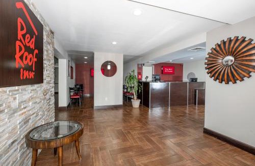 Crabtree Hotel | Red Roof Inn Raleigh North-Crabtree Mall-PNC Arena