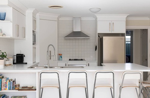 Dubbo House | Regand Retreat. Pool & Alfresco. South Dubbo.