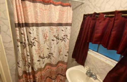 Regency Park Apartment | Regency Rentals