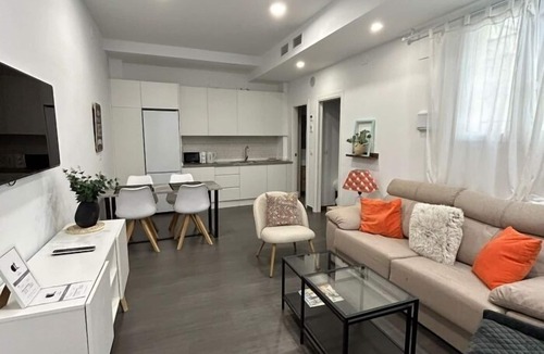 San Miguel-Capuchinos Apartment | Rental unit in Córdoba · 2 bedrooms · 3 beds · 1 bath
