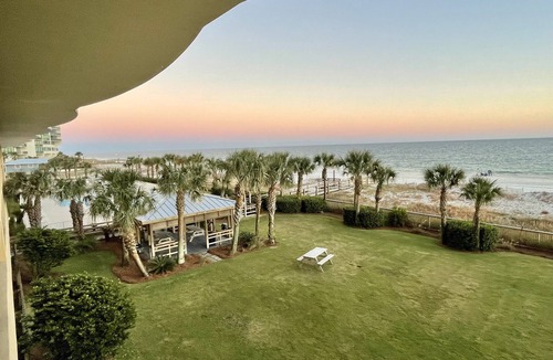 Orange Beach East Condo | RI 410 Huge Double Shower! Beach Front! Popular Unit! Kitchen & Bath Upgrades