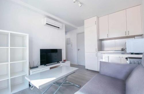 Pedregalejo Playa Apartment | Rincón del Encuentro Frente a la Playa 3D