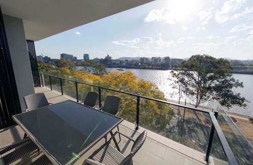West End Apartment | Riverfront