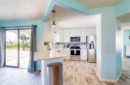 Pebble Beach House | Riverside Story