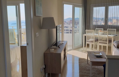 Torreblanca Apartment | Ronda 3 Seafront Apartment - Los Boliches Beach Fuengirola