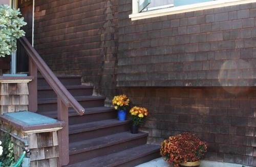 Berkeley Apartment | Roomy Studio Walkable to UC Berkeley with Parking