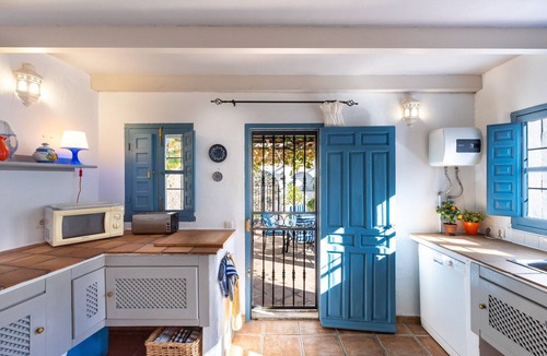 Moclinejo House | "Rural Village with Amazing Views Cottage" with Mountain Views, Private Pool, A/C & Wi-Fi