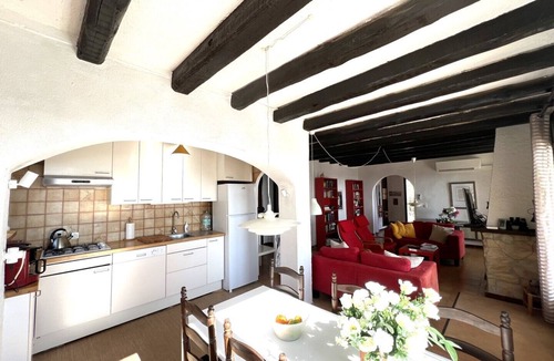 El Mas Fumats House | Rustic holiday home for 6 people, sea view, 3 bedrooms, air conditioning, Wi-Fi