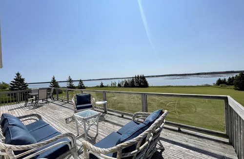 Cymbria Cottage | Rustico Cottage With Ocean Views, Access To Red Sand Beach!