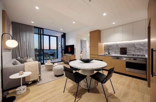 Saint Kilda South Apartment | Saint Noir