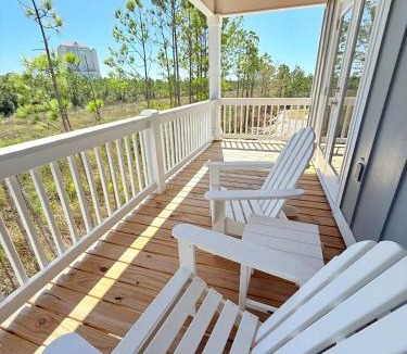 Orange Beach House | Salty Shells - Spacious 3 Bedroom, 4 Bathroom Retreat in Orange Beach Just Steps from the Sand