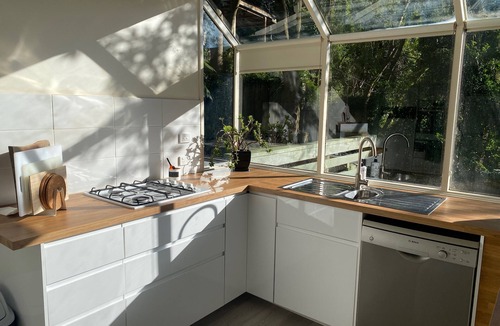 Sassafras House | Sassafras Treehouse in The Dandenong Ranges, Victoria