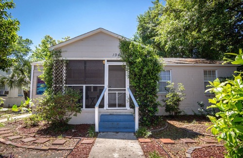 South Pensacola House | Seabird Shack: Dog Friendly, Downtown Pensacola!