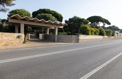 Mataro Villa | Seafront bliss for 16 people – 40km to Barcelona!