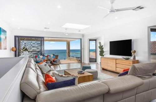 Christies Beach House | Seascape Christies Ocean Views