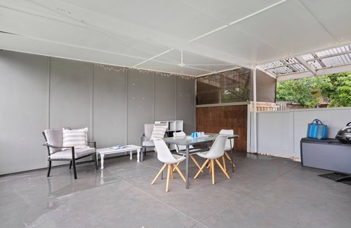 Indented Head Apartment | Seascape on Cairnes – Family & Pet-Friendly Coastal Escape