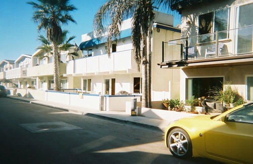 West Newport House | Seashore Dr. - 11 Bikes, 9 Body Boards, 8 Wetsuits, 12 Beach Chairs + Beach Toys