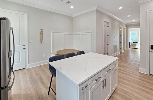 Long Beach House | Seaside Villa - Gulf Breeze with an Ocean View!
