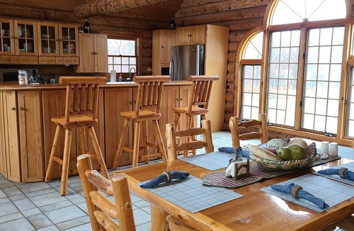 Westfield House | Secluded Lake front log cabin home in Chautauqua County