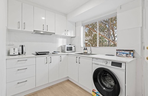 Macgregor House | Self-Contained Studio | Perfect for Solo Travelers