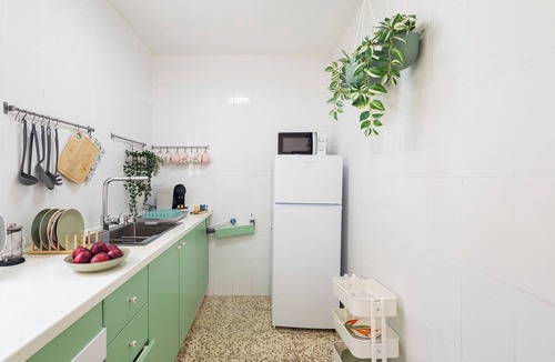 Las Acacias Apartment | Serene 1BR apartment with AC in Vibrant Málaga