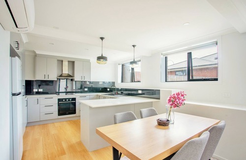 Austins Ferry Apartment | Serene 2BR Private Downstairs Retreat Near MONA
