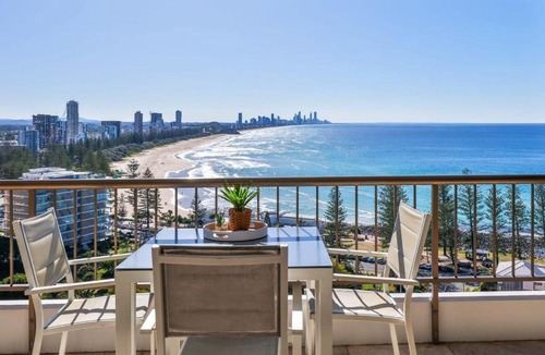 Burleigh Heads Apartment | Serenity By Khove
