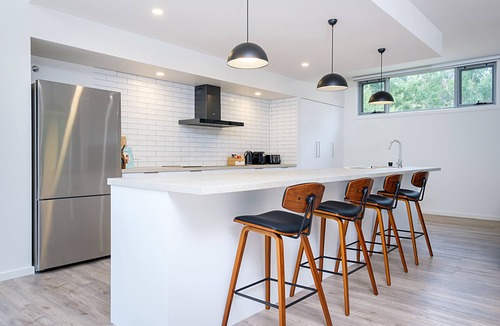 Halls Gap House | Serenity HG4A: Brand new 4Br 3.5Ba house with Absolute Nat Park frontage