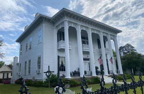 Columbus Bed & Breakfast | Shadowlawn Bed and Breakfast