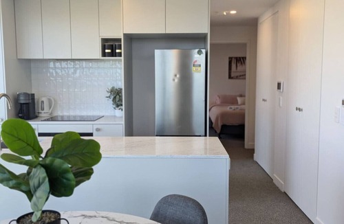 Phillip Apartment | Sky Nights @Woden 2beds 2bathrooms