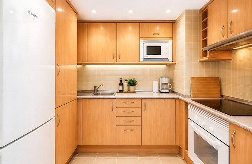 Calvia Apartment | Sol Wave House with Sea Views, Wi-Fi and Air Conditioning