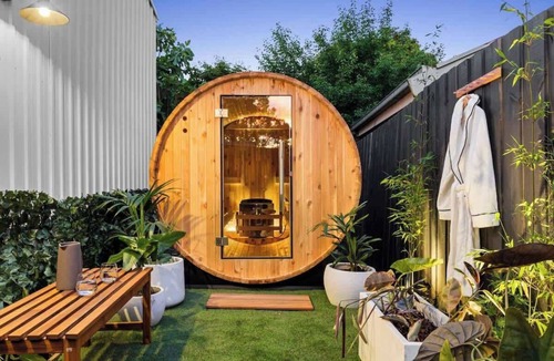 Yarra Glen House | Sol Yarra Valley Barrel Sauna & Spa - Urban List
