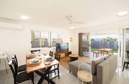 Yarrabilba House | Soothing 4-bedroom house with AC in Yarrabilba