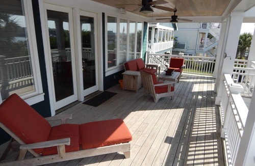 Wrightsville Beach House | Sound front home with boat slip in the heart of WB!