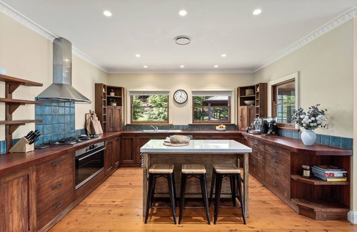 Upper Kangaroo River House | South Haven