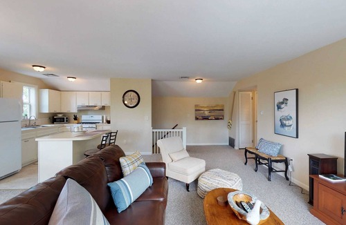 Skaneateles Apartment | Spacious 1 Bdrm Pet friendly Rental/short walk to Village
