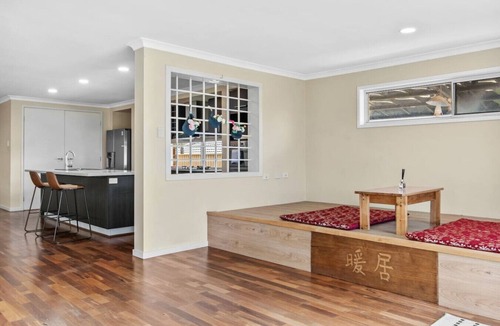 Sunnybank Hills House | Spacious 2-Storey 4BR House–Family Friendly